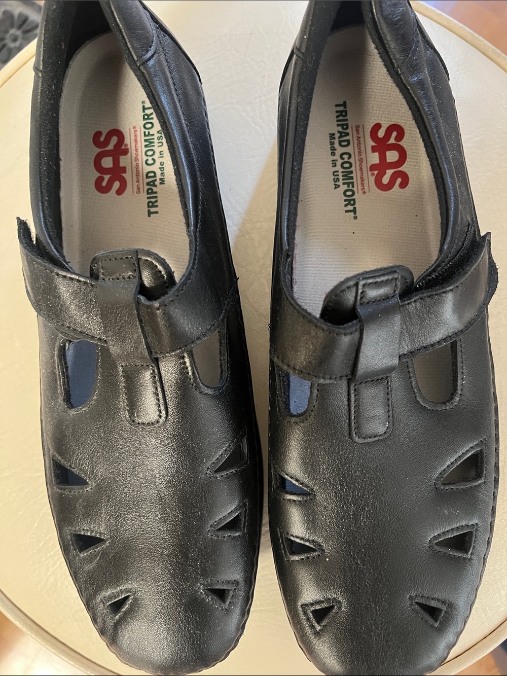 SAS women’s  Roamer Black Leather velcro Loafers sz 12 M